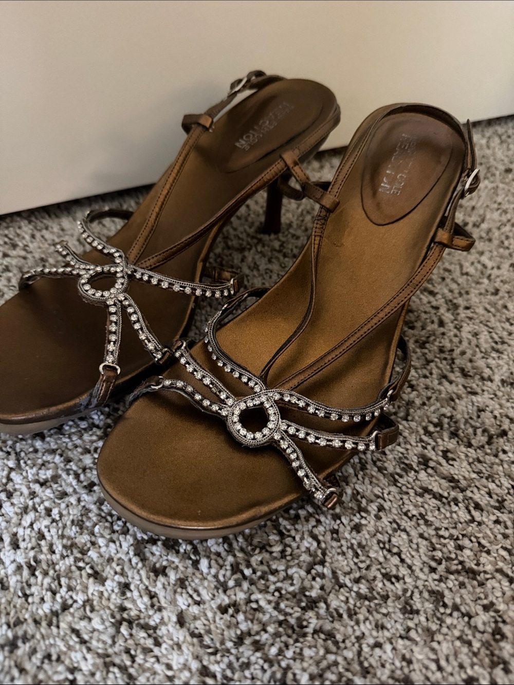 Kenneth Cole reaction Embellished Brown Dress heels Sandals - Women size 9